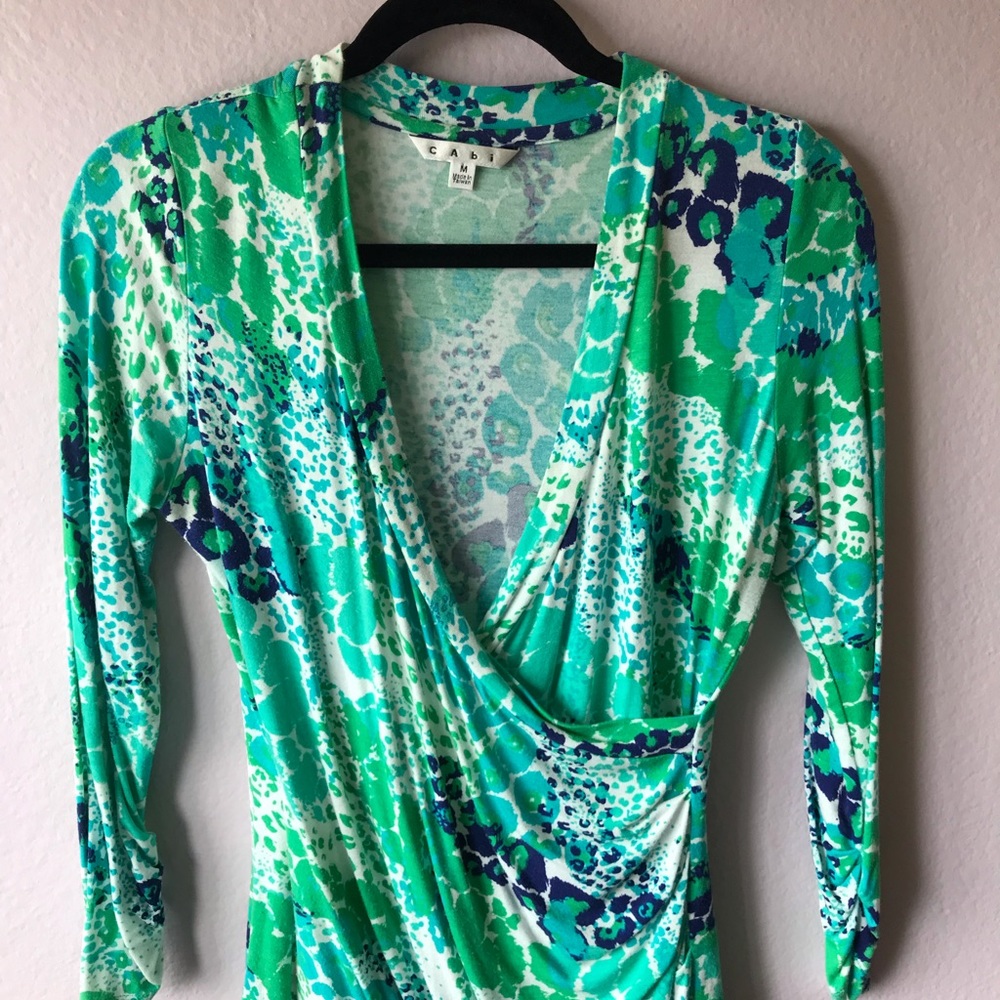 Beautiful CAbi top
